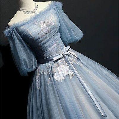 Unique Gray Blue Tulle Lace Applique Long Prom..