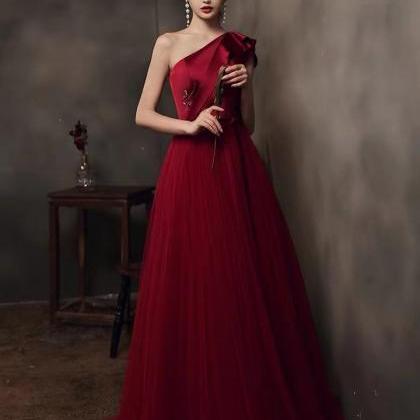 One Shoulder Evening Dress, Class, Noble, Red..