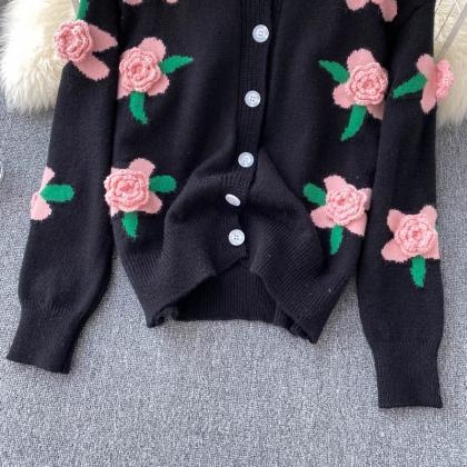 Autumn/winter, Vintage Knits, Rose Embroidery,..