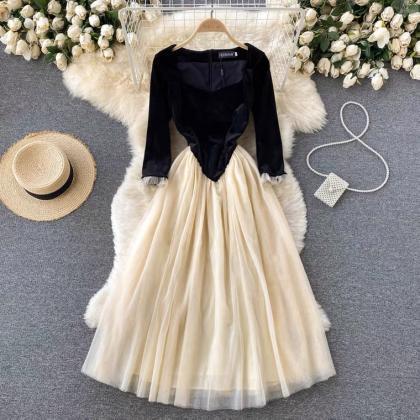 Vintage long sleeve prom dress, vel..