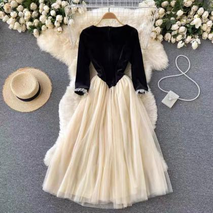 Vintage long sleeve prom dress, vel..