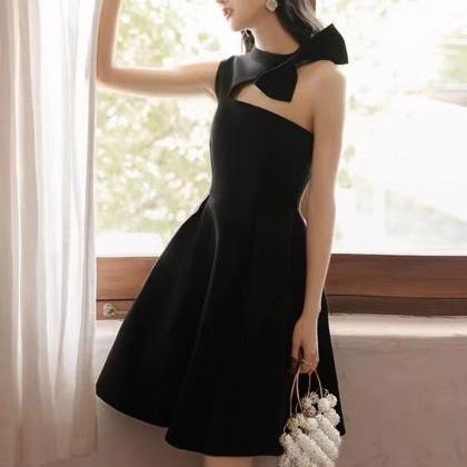 Little Black Dress,homecoming Dress, Fashionable..