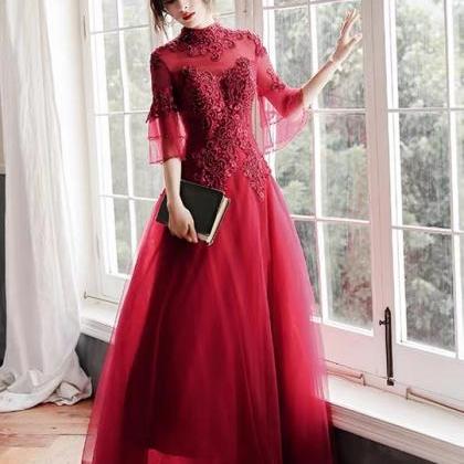 Red Evening Dress, High Collar Socialite Party..