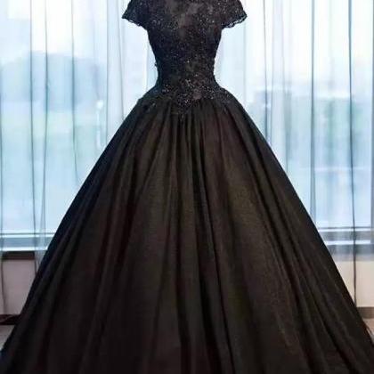 Beautiful Black Cap Sleeves Long Tulle Party..
