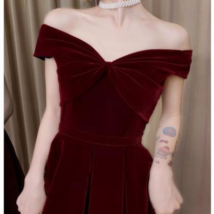 Red Off Shoulder Chic Sweetheart Party..
