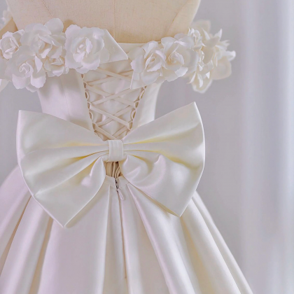 Alsine Gown White Floral main image 0