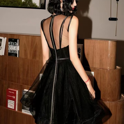 Black Tulle Short Homecoming Dresses, Sexy Party..