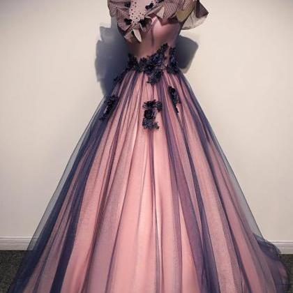 Vintage-Inspired Lace High-Low Gown with Ruffle Hemline