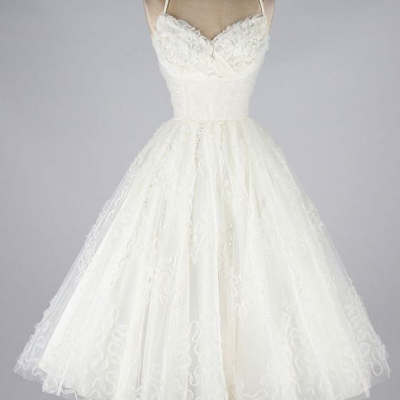Vintage Style ,A-Line V-Neck ,White Chiffon ,Short Homecoming/Prom Dress,Custom Made ,New Fashion