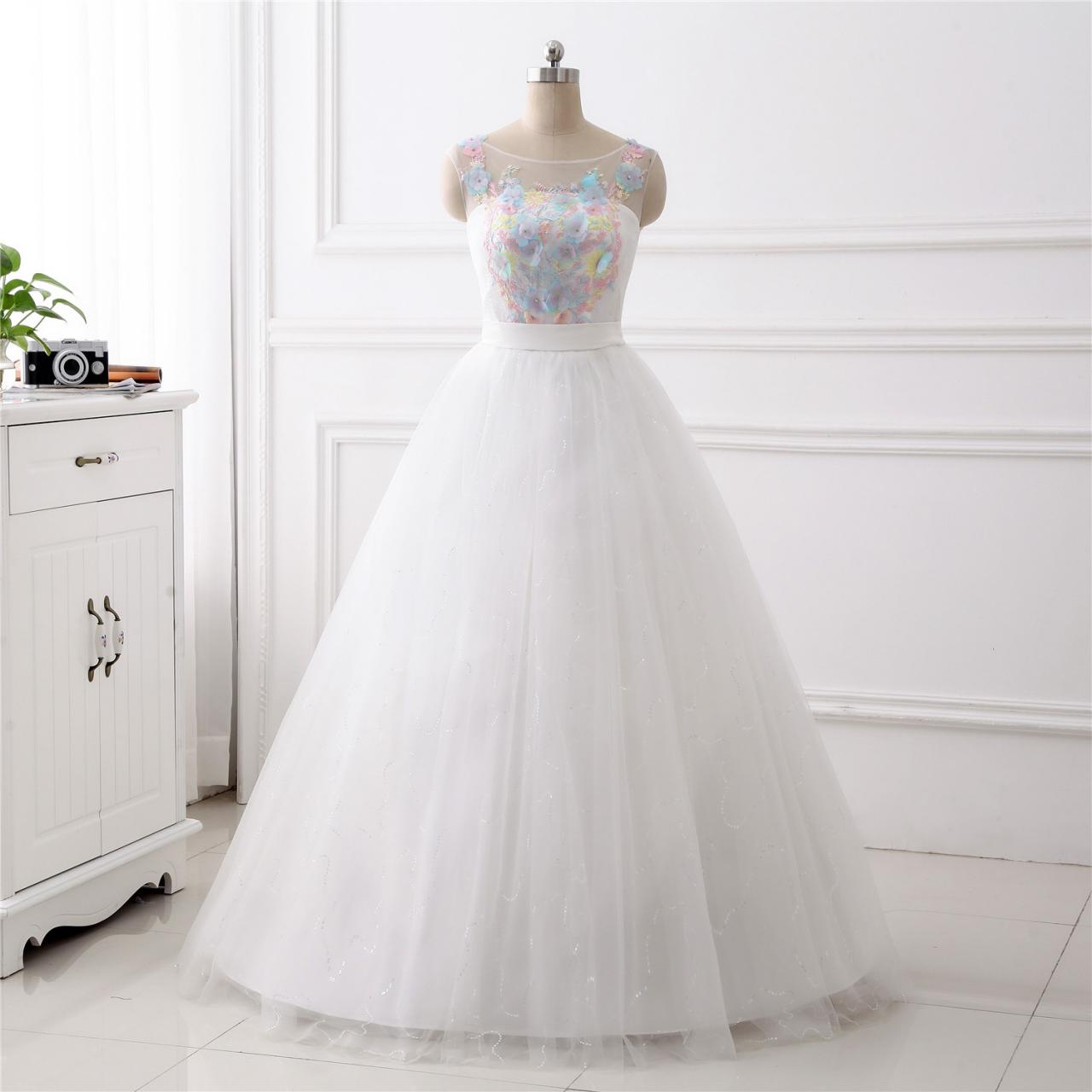 A-line 3d Flower Applique Wedding Dress ,scoop Neck Wedding Dress , Luxury Beading Cap Sleeves Wedding Dress,floor Length Bridal Dress