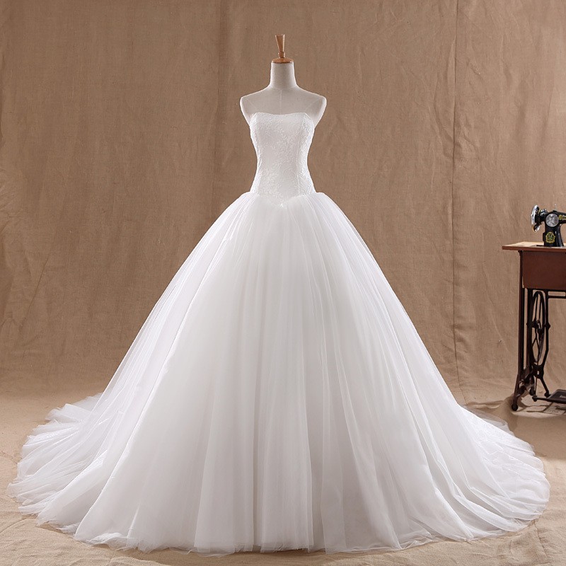 Spring And Summer Wedding Dress, White Simple, High Waist, Strapless Wedding Dress,custom Made