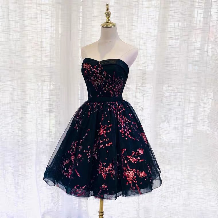 Black Straps A-Line Lace Short Birthday Dress Homecoming Dress, DP3228