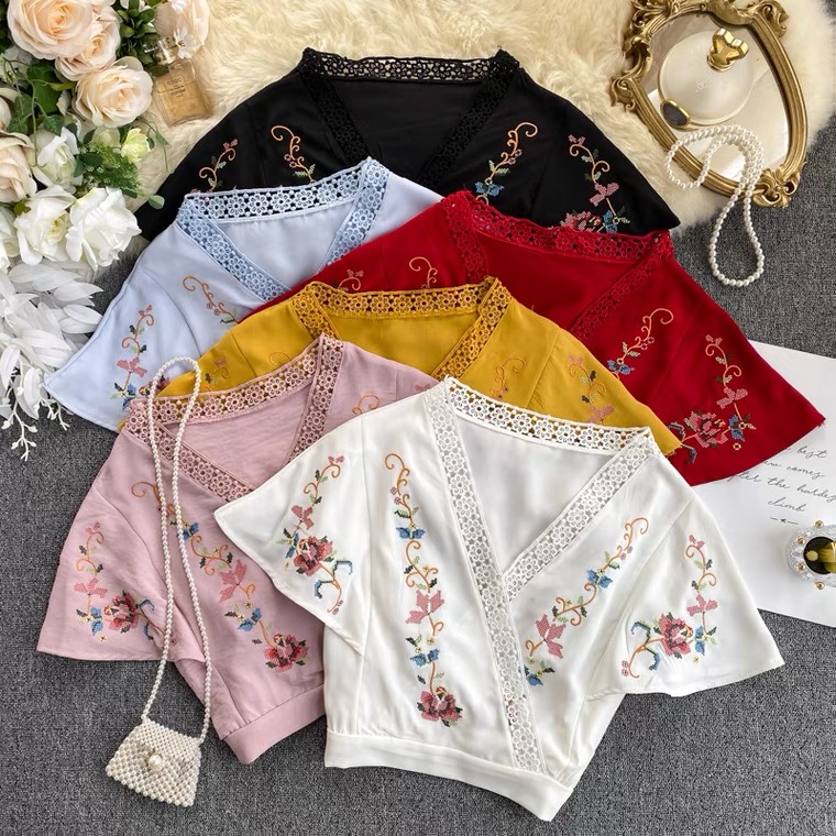 Sweet Embroidered Flower Top, Hollow Lace V-neck Short Sleeve Crop Top, High Waist Short Holiday Chiffon Top