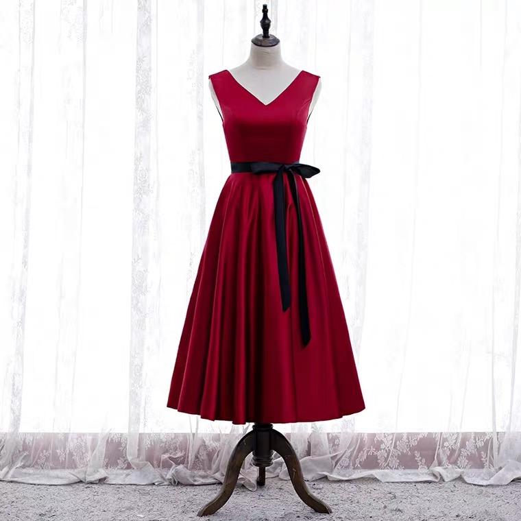 V-neck Evening Dress, Red Homecoming Dress,custom Made