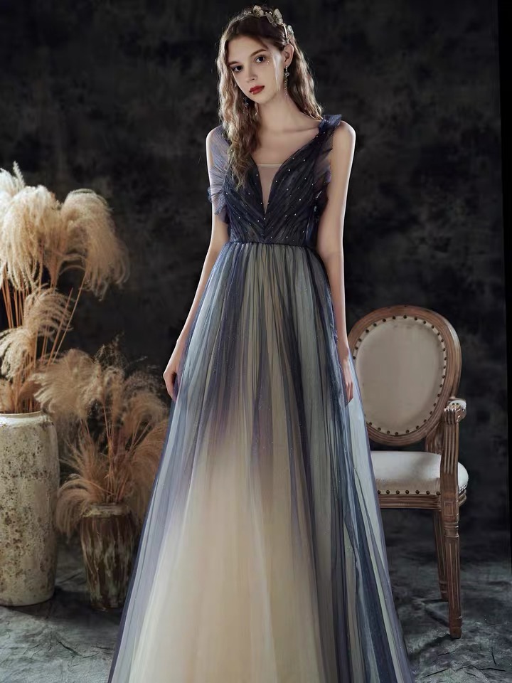 Sleeveless Evening Dress, Temperament Long Tulle Prom Dress, Fairy Light Luxury Blue Party Dress,custom Made