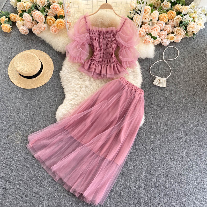 Fairy lady temperament suit, new style, short crop top, sweet mesh skirt, two pieces