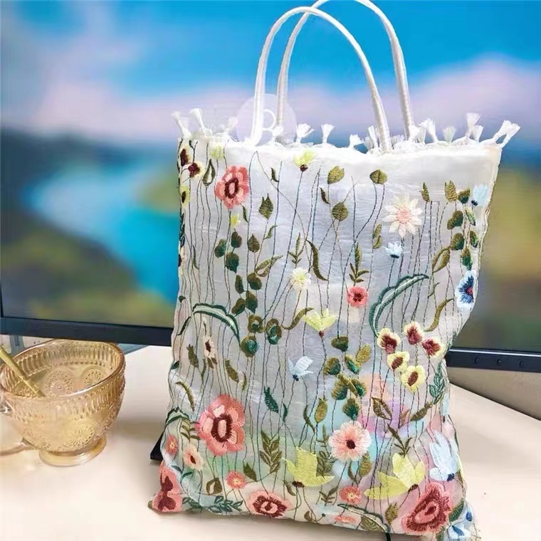 Embroidered Bag, Spring, , Women's Flower Embroidered Romantic Tote, One Shoulder Shopping Bag, Tote Bag