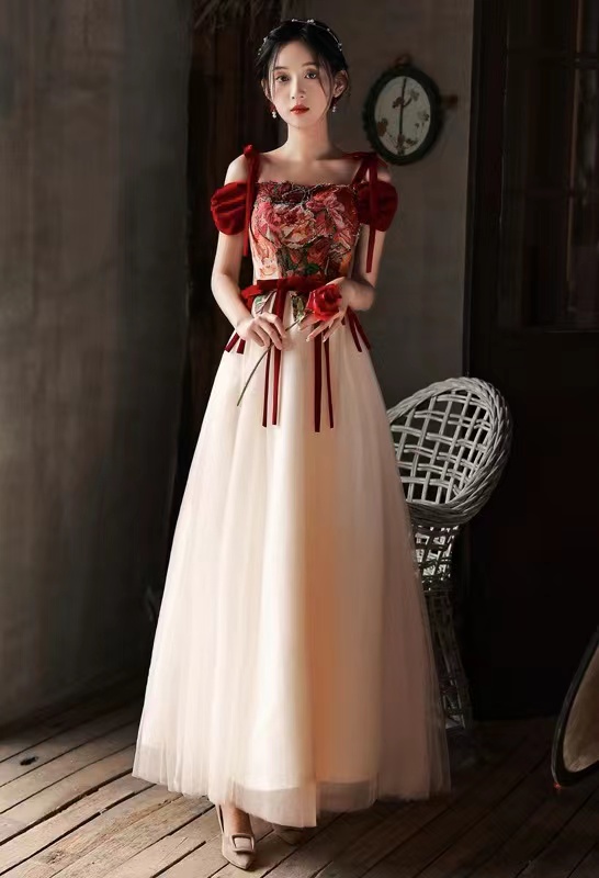 Classy Formal Vintage Dresses Off The Shoulder Burgundy Satin Floor Length  Short Sleeve Prom Dresses