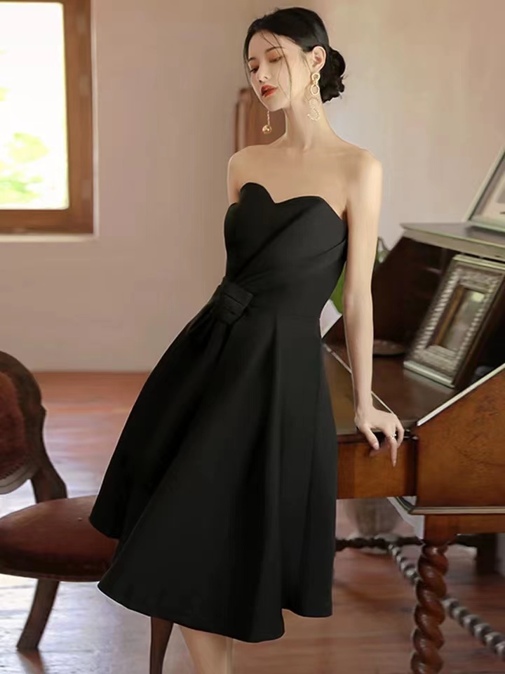 Black Party Dress, Strapless Dress,satin Homecoming Dress ,temperament Black Dress,custom Made