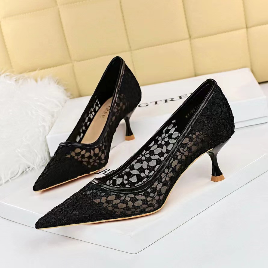 Fashion, Sexy Banquet Shoes, Thin Heel, Shallow Point, Mesh Hollow Lace Shoes