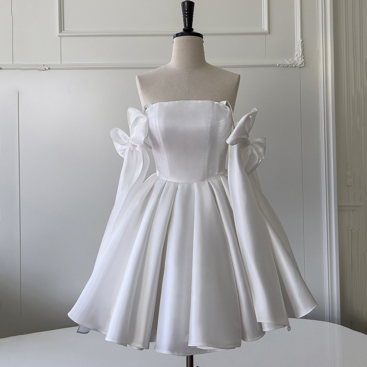 hoco dresses black and white Gorgeous Prom Dress Long Split Spaghetti-Straps Dbrbridal this strapless dress will make you stand out from the crowd. Black and White Homecoming Dresses