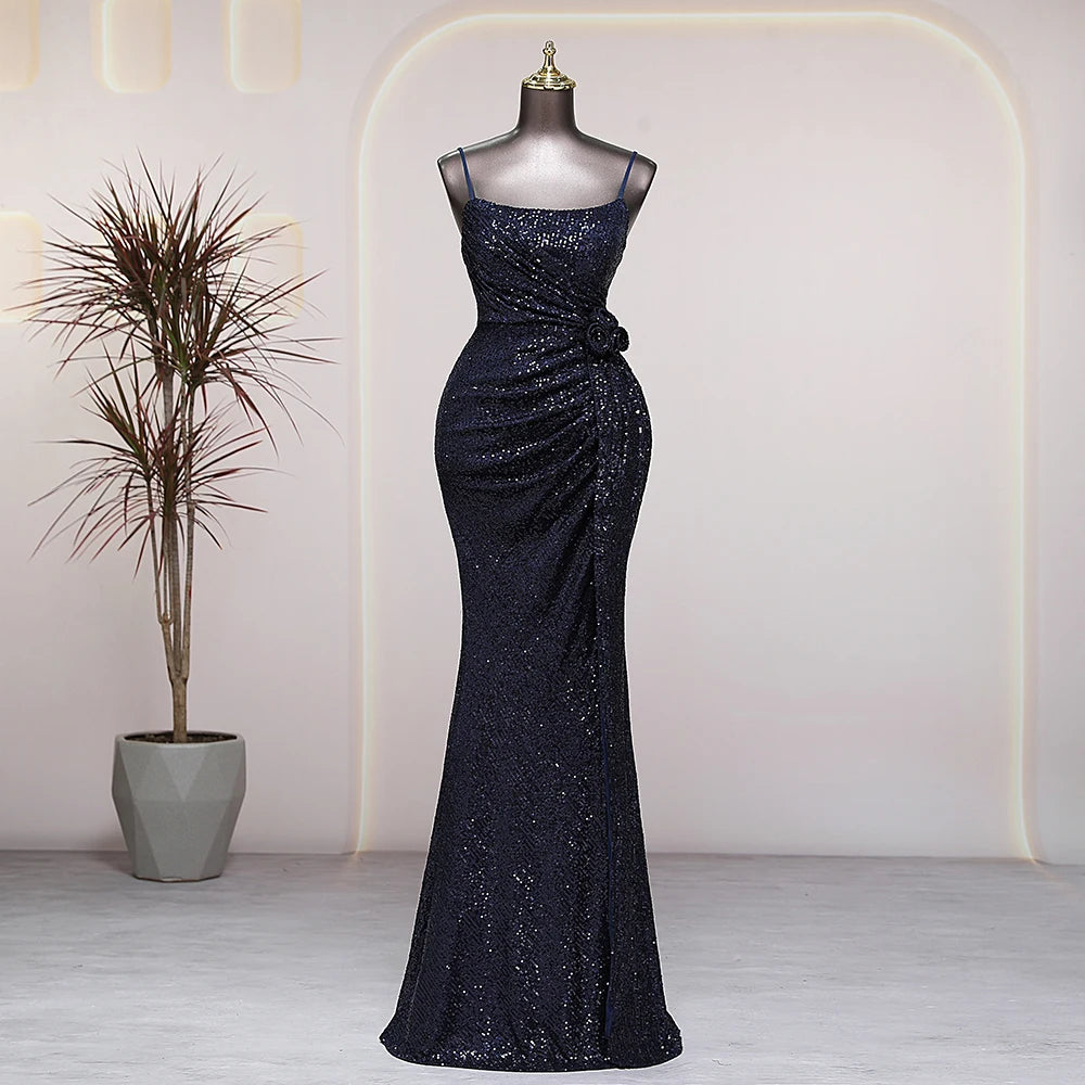 Sparkling Black Slim-fit Sleeveless Evening Gown