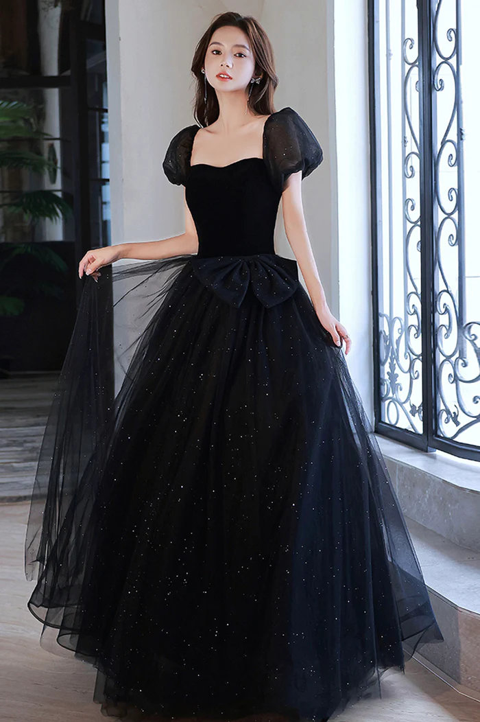 Black Tulle Gown With Puff Sleeves And Sparkling Bow Detail Black Tulle Gown With Puff Sleeves And Sparkling Bow Detail