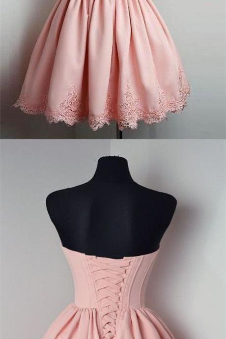 Short ,Satin, Sweetheart, Homecoming Dresses ,Lace Appliques, Prom Gowns,Graduation Dress,Sweet Dresses