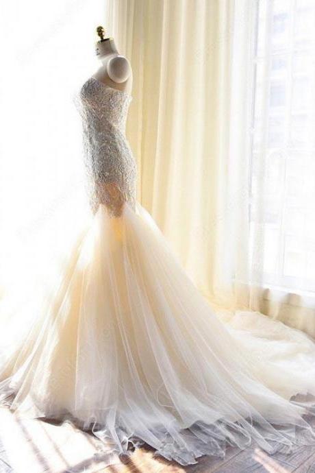 Strapless Sweetheart Lace Appliqués Tulle Mermaid Wedding Dress With Court Train And Lace-up Back