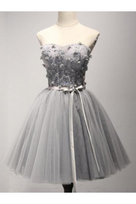 Light Gray Homecoming Dress Sweetheart Hand-made Flower Short Prom Dress Party Dress,strapless Tulle Appliqued Homecoming Dress With Belt