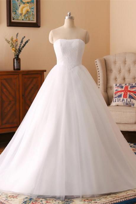A-line Lace Applique Wedding Dress ,sexy Sweetheart Neck Wedding Dress , Luxury Simple Sleeveless Wedding Dress, Floor Length Bridal Dress, Sweep