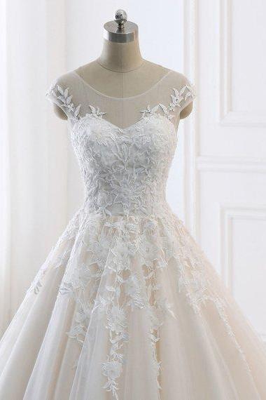 Romantic A-line Royal Wedding Dresses White Bridal Gown Lace Wedding Dresses Boho Wedding Gown Custom Bride Dress Meters Long Train