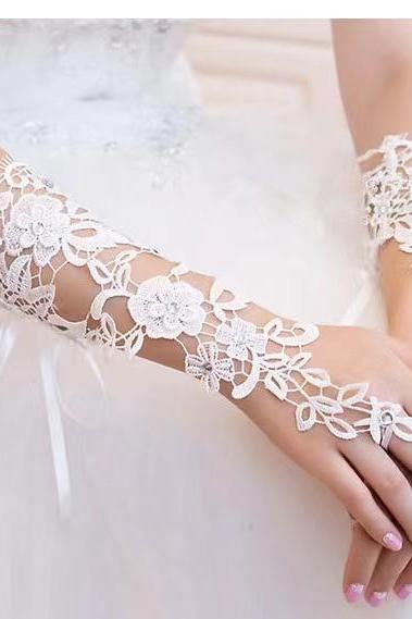 Wedding Gloves, Bridal White Gloves, Wedding Hook Lace Gloves