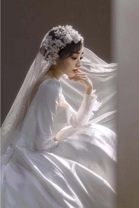 Long Sleeve Wedding Dress,square Neck Bridal Dress With Big Trailing,custom Made