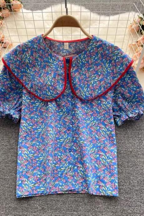 Sweet, large lapel shirt, puffy sleeves, loose matching floral top