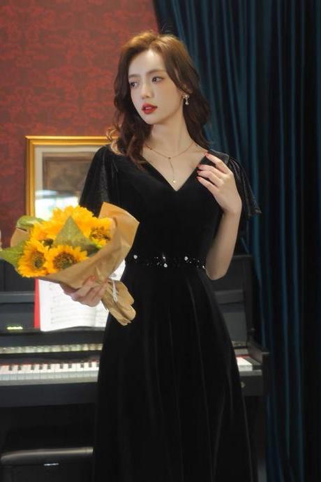 Black prom dress, velvet vintage dress, new style, Queen, V-neck evening dress,Custom Made