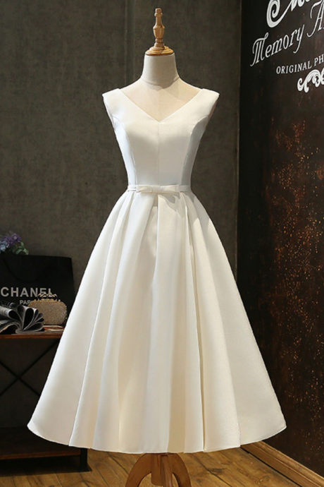 White Homecoming Dresses,simple V Neck White Short Prom Dress,custom Made