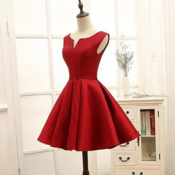 Red Short V-neckline Knee Length Party Dress Formal Homecoming Dress 